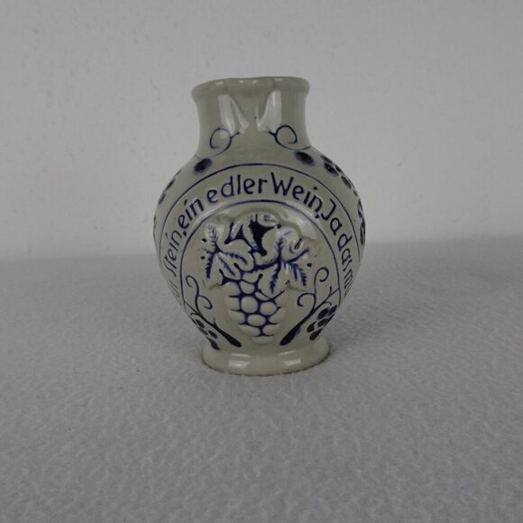 German Salt Glaze Wine Jug Pitcher 4.5" Tall Stoneware Pottery Gray & Blue - Picture 3 of 9
